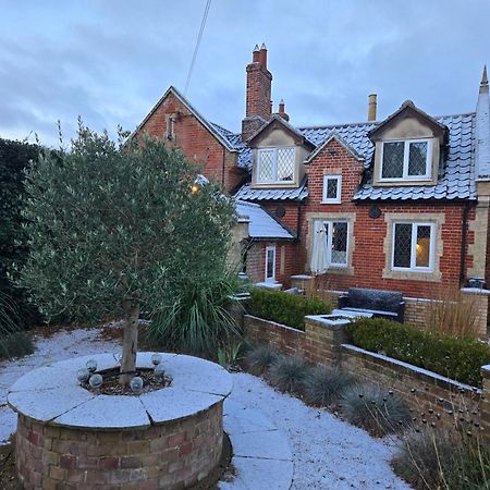Villa Old School Bromeswell Exterior foto
